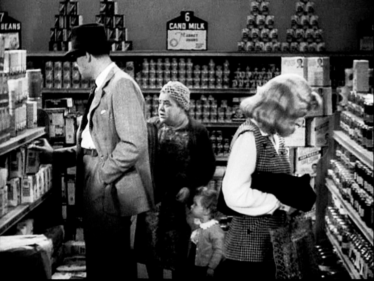 Double Indemnity Barbara Stanwyck Fred McMurray Edith Head